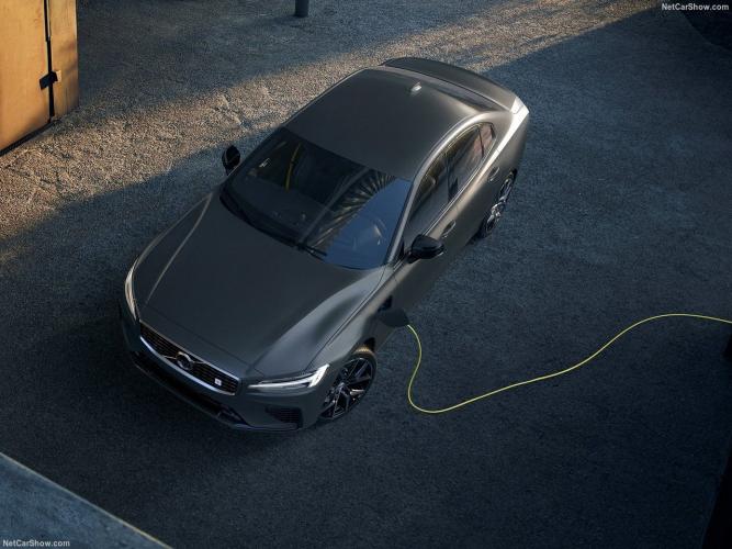volvo-s60-recharge-moveco-1