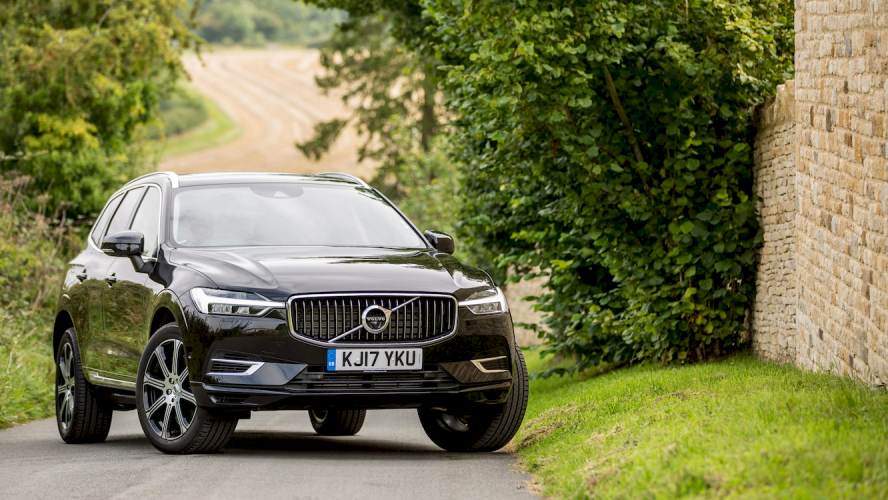 volvo-xc60-recharge-hibrido-enchufable-17-moveco