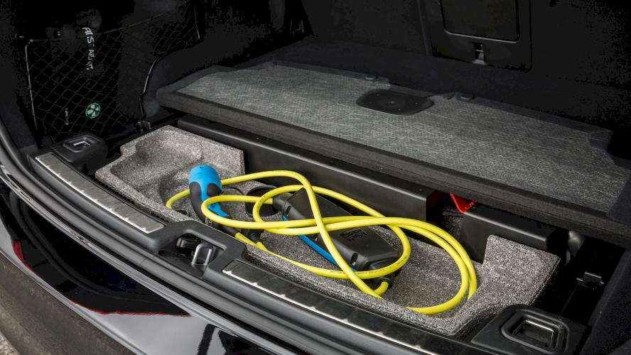 volvo-xc60-recharge-hibrido-enchufable-26-moveco