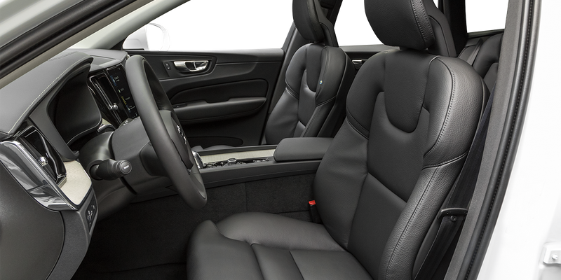 volvo-xc60-recharge-hibrido-enchufable-8-moveco