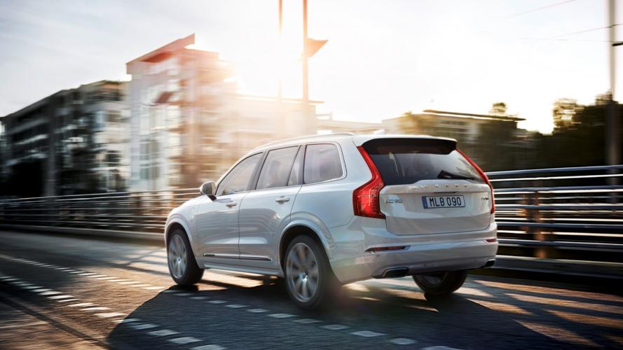 volvo-xc90-t8-recharge-awd-xc-90-07@2x