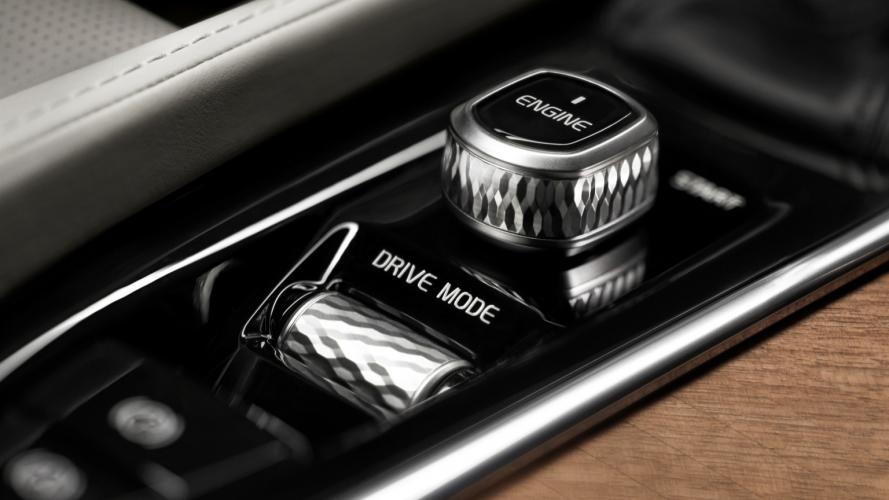 volvo-xc90-t8-recharge-awd-xc-90-16@2x