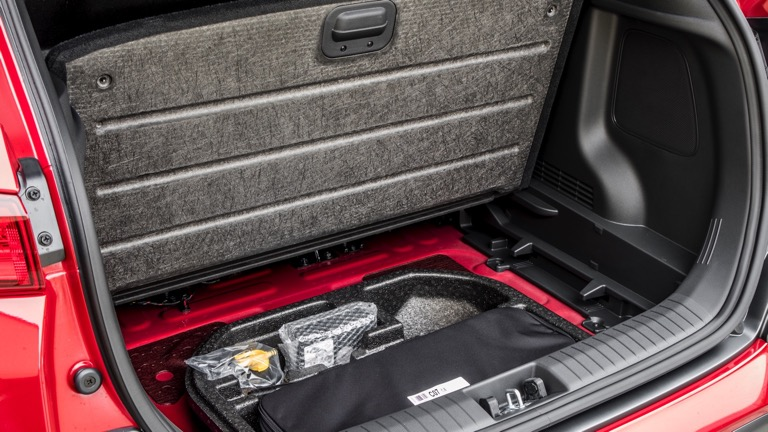hyundai_kona_electrico_14_moveco