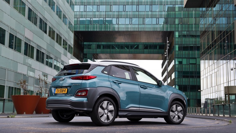 hyundai_kona_electrico_6_moveco